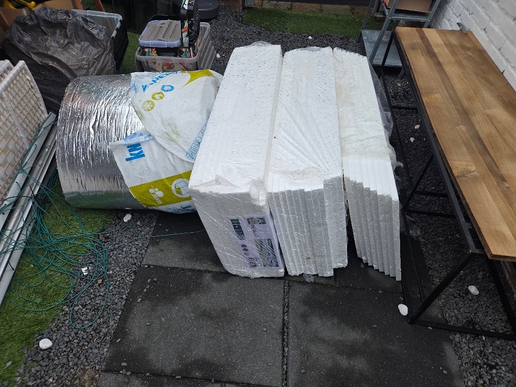 Gratis isolatiemateriaal: piepschuim platen en glaswol, Minder dan 4 cm, Dakisolatie, Nieuw, Ophalen of Verzenden