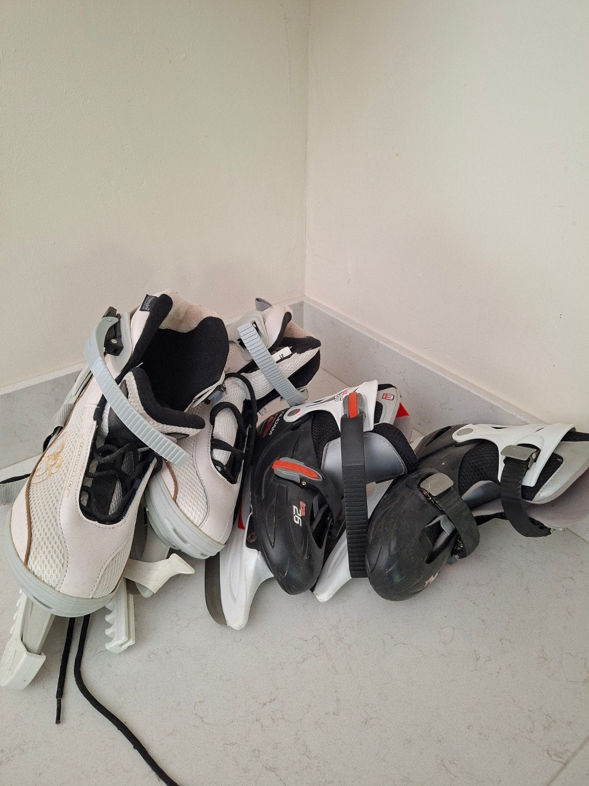 Inline skets maat  41 en 34-37, Sport en Fitness, Skeelers, Ophalen, Gebruikt, Kinderen, Inline skates 4 wielen