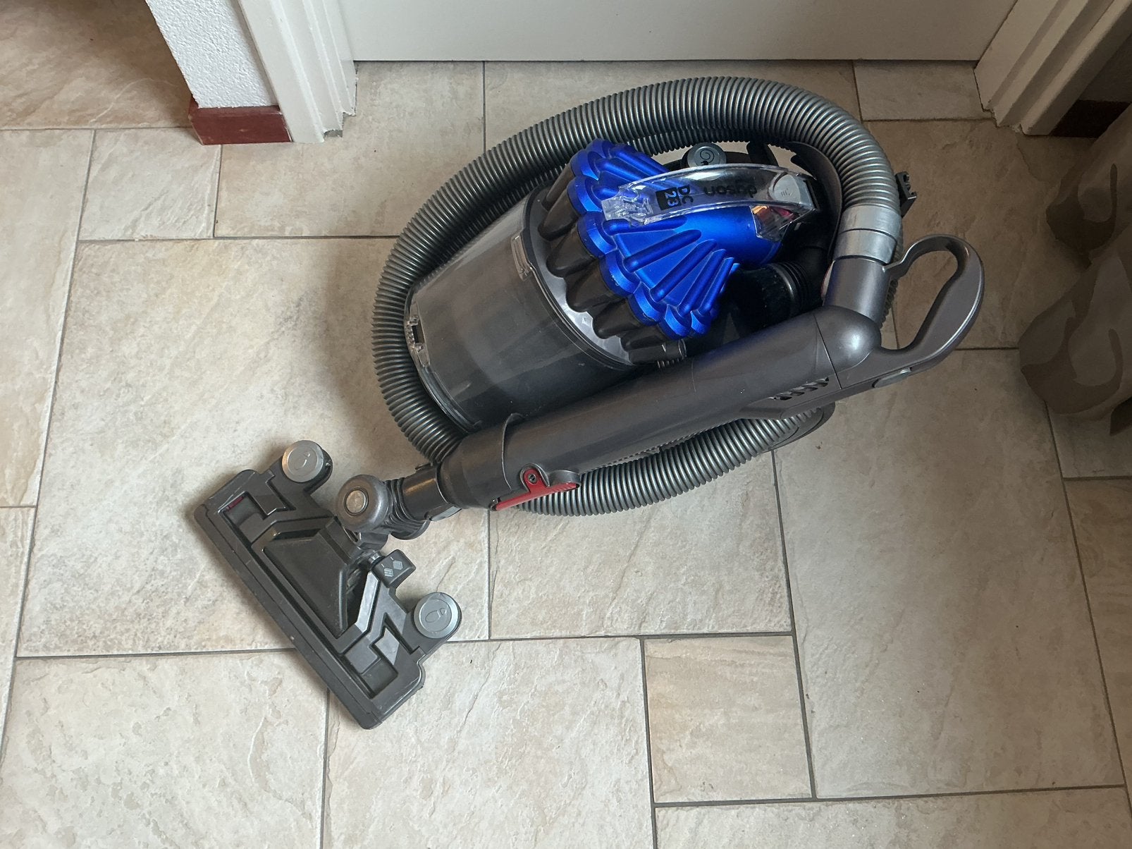 Dyson dc23, Witgoed en Apparatuur, Stofzuigers, Ophalen, Geschikt voor harde vloeren, Dyson, Sledestofzuiger