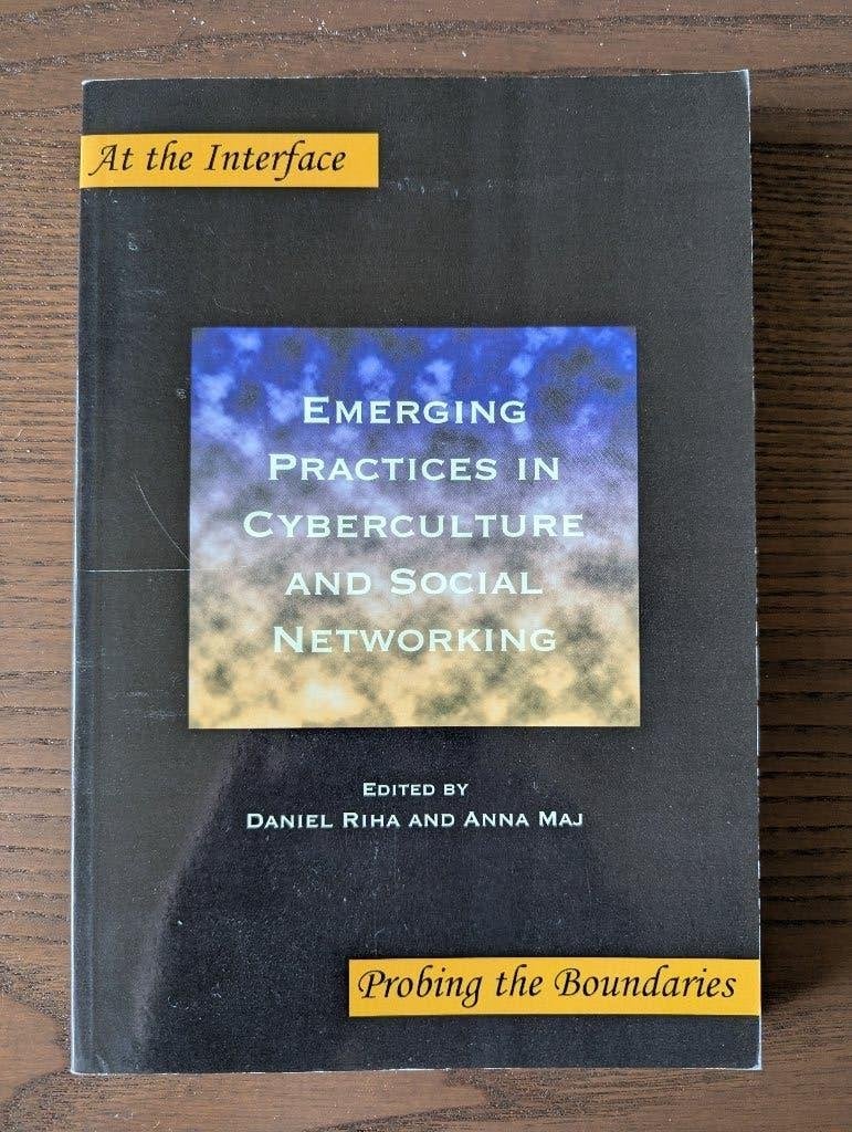 Emerging Practices in Cyberculture and Social Networking, Boeken, Ophalen of Verzenden, Internet of Webdesign, Daniel Riha en Anna Maj (redactie)