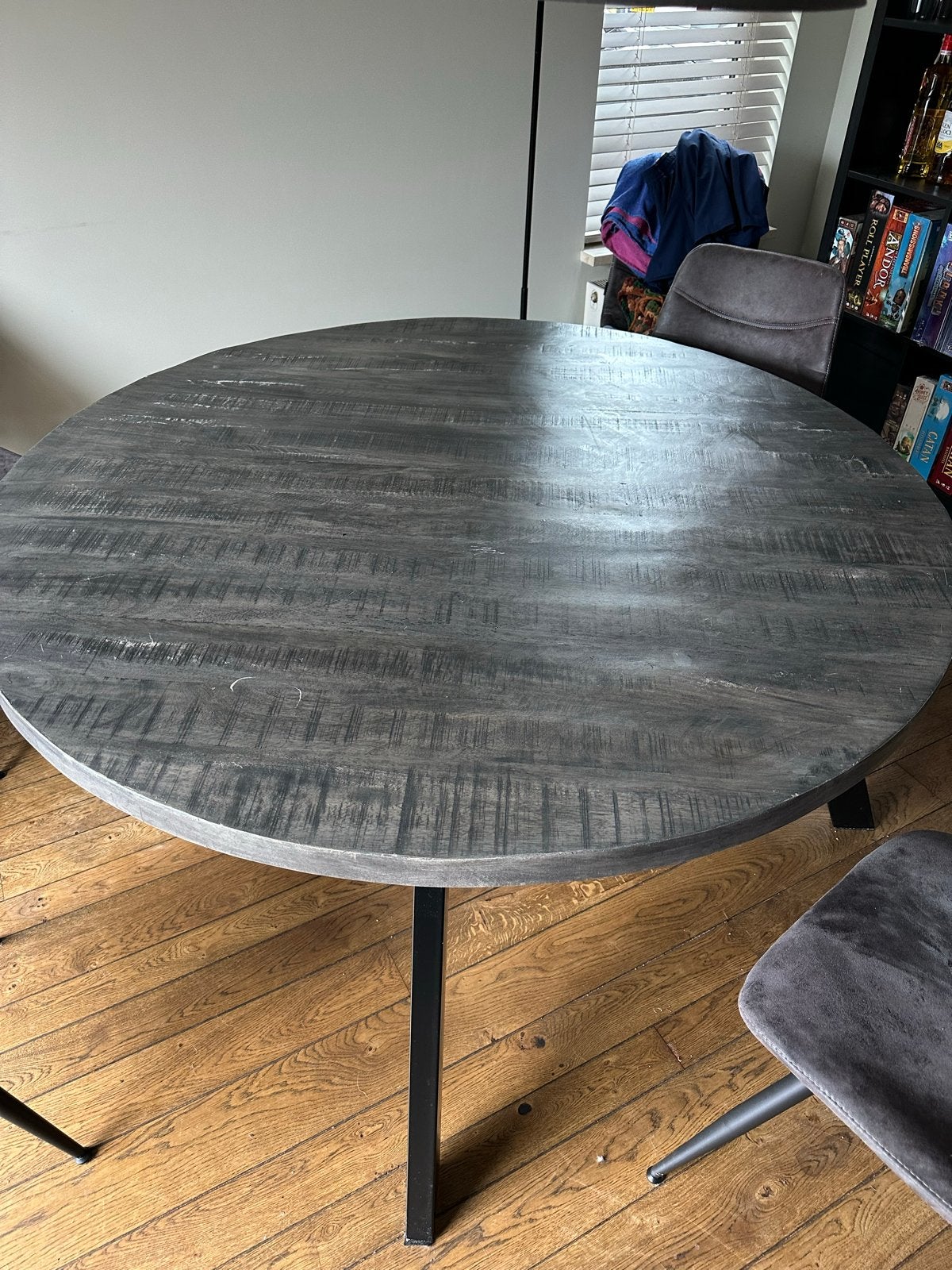 Ronde eettafel 150cm) met donker houten blad, Ophalen, Gebruikt, Rond, Vier personen