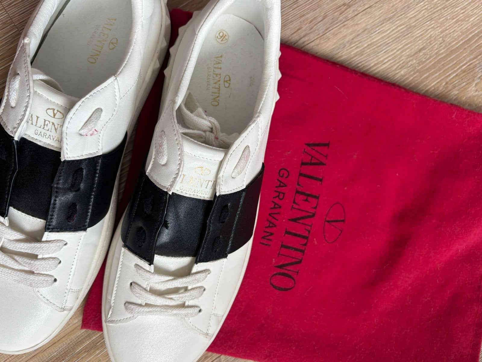 Valentino sneaker mt45 - niet gedragen, Ophalen, Wit, Nieuw, Sneakers of Gympen