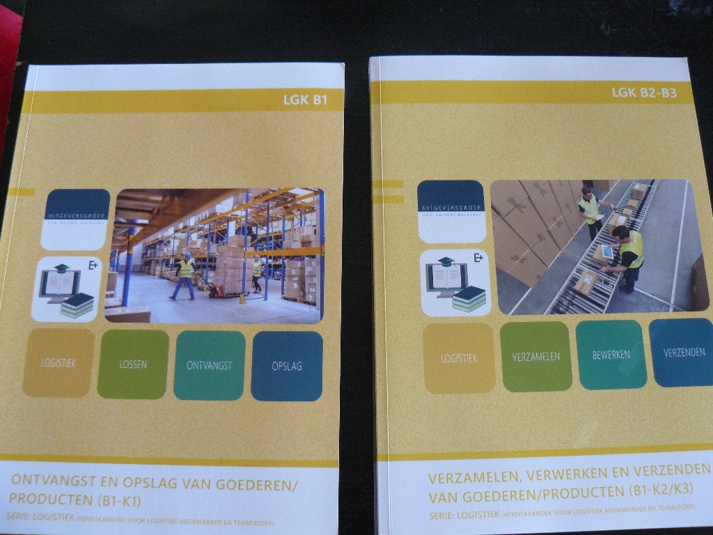 studieboeken MBO4 ontvangst en opslag van goederen, Ophalen, Beta, Zo goed als nieuw, MBO
