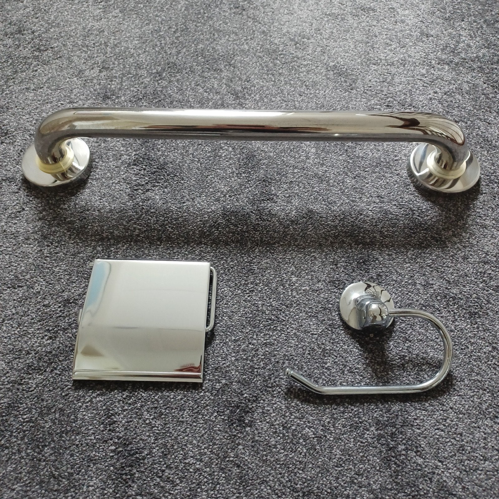 Set van 3 verchroomde badkameraccessoires, Gebruikt, Handdoekenrek, Ophalen of Verzenden, Brabantia
