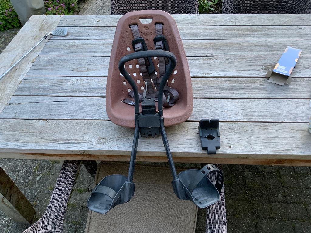 Kinderzitje voor aan het stuur fiets, Gebruikt, 51 tot 55 cm, 30 tot 50 km per accu, Ophalen