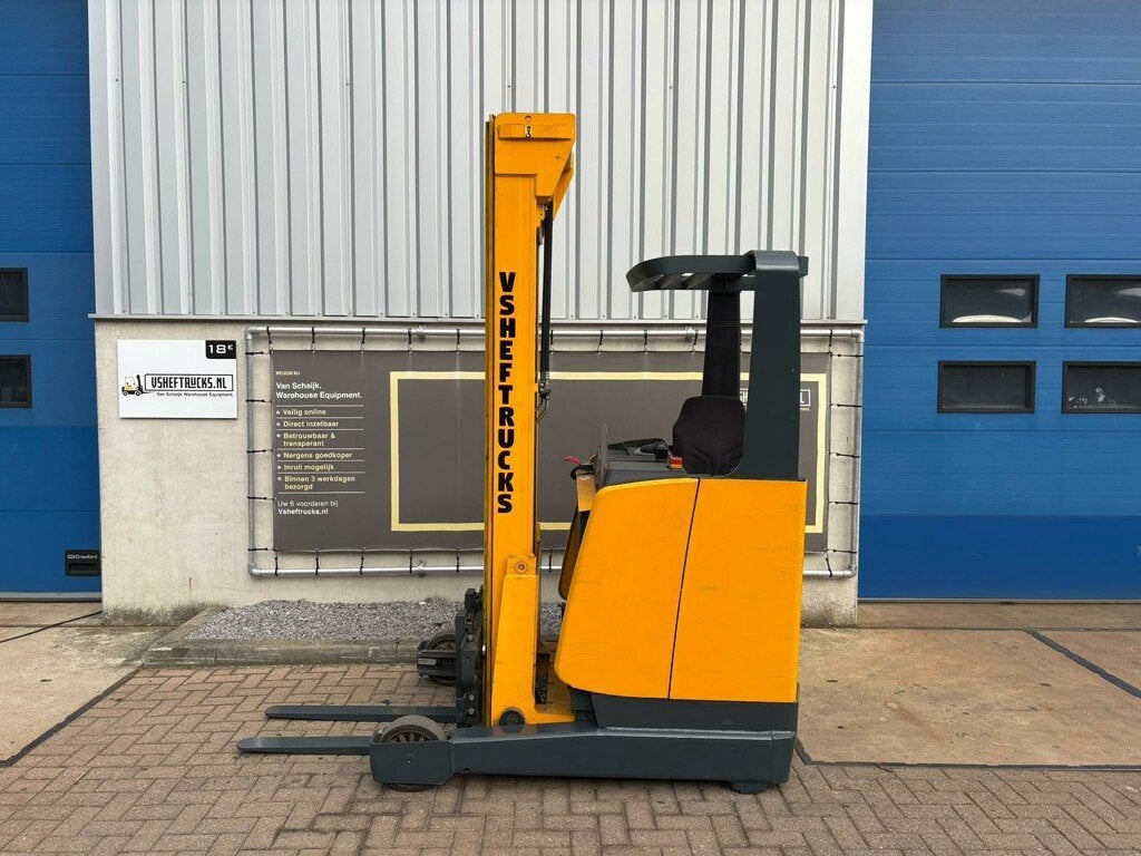 VS-23145 Reachtruck Jungheinrich ETVA 16 6500mm, Friedrich-Ebert-Damm 129
22047  Hamburg, Jungheinrich, Info@jungheinrich.de, 1000 tot 2000 kg