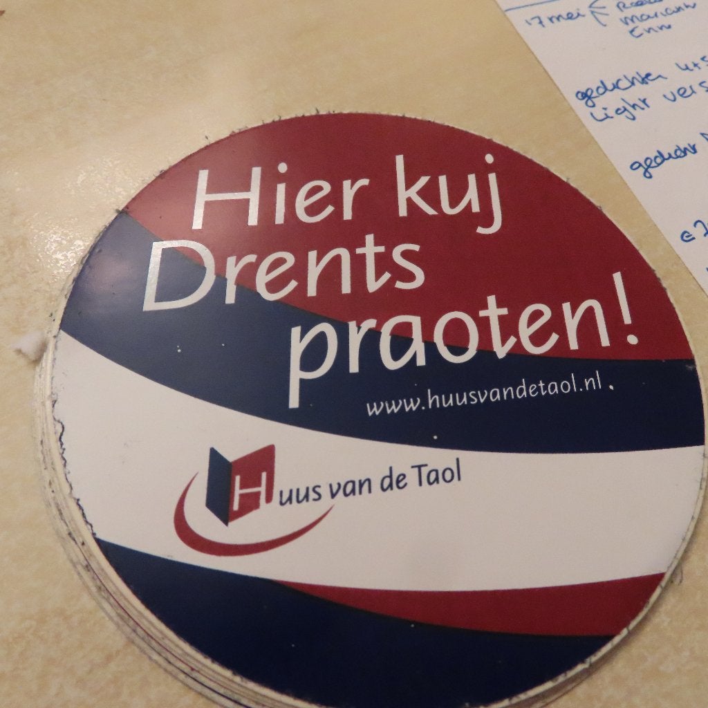 stickers Hier kuj Drents praoten huis van de taal Drenthe, Verzenden, Nieuw, Drenthe