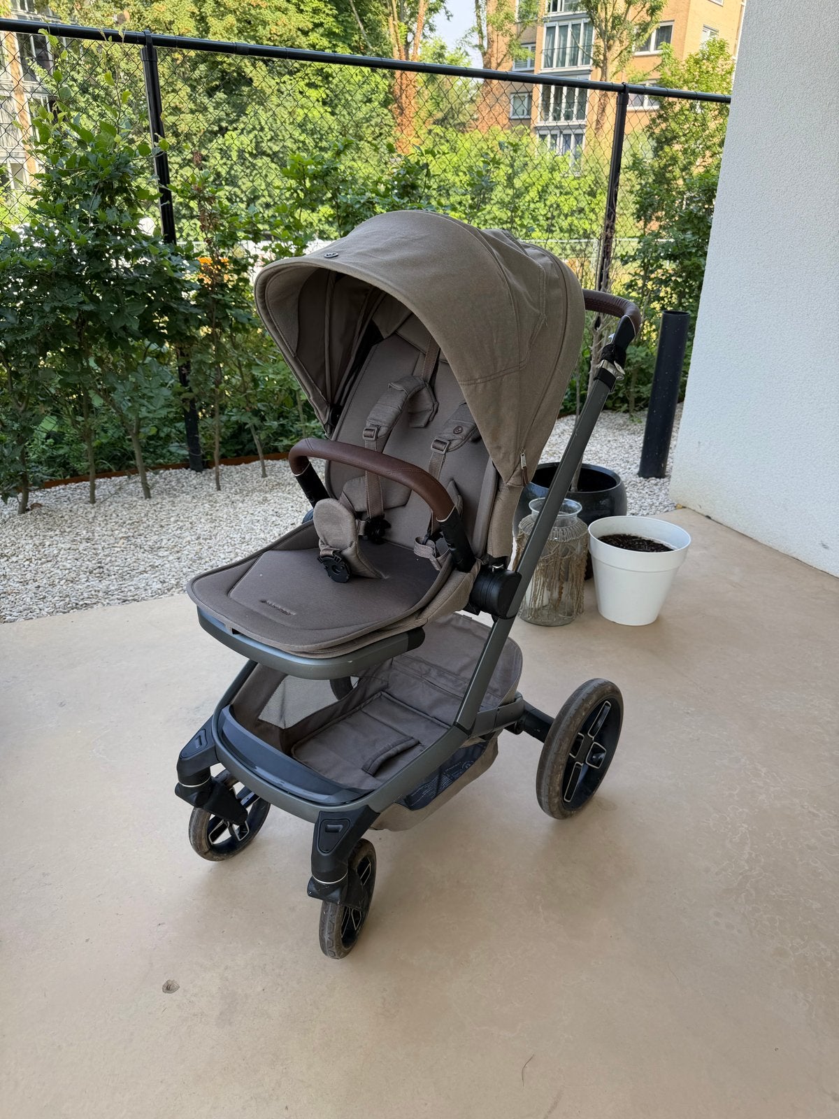 Maxi Cosi Fame kinderwagen Twillic Truffle + autoadapters, Ophalen, Gebruikt, Kinderwagen, Maxi-Cosi