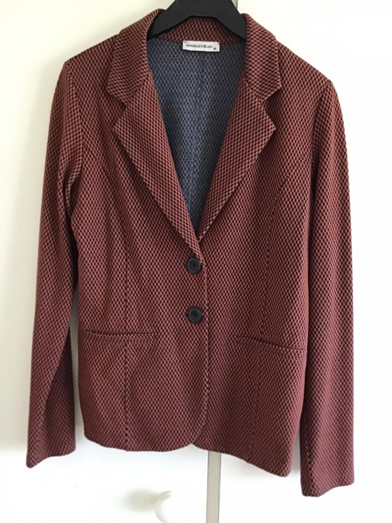 Vestjasje M brique/donkerblauw €14, Angeles Milan.tricot, Ophalen of Verzenden, Zo goed als nieuw, Blauw