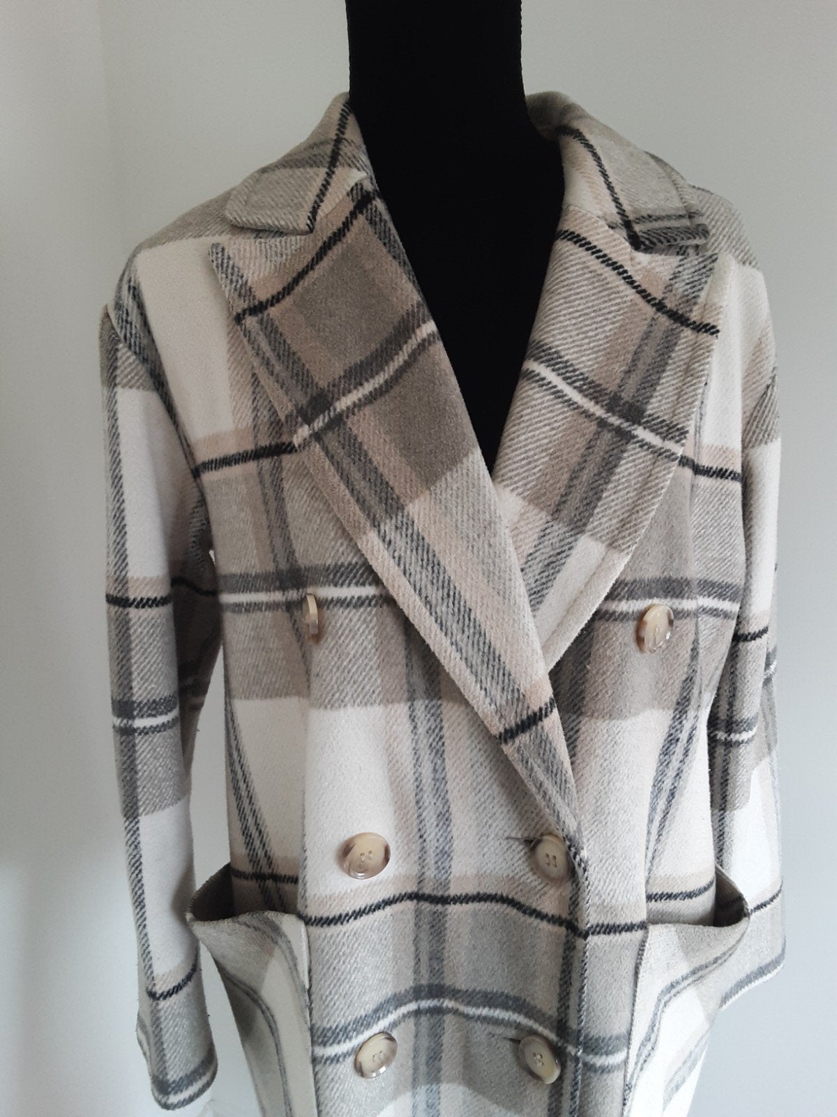 Mooie lichtkleurige mantel van Primark,  maat 36, Kleding | Dames, Primark, Ophalen of Verzenden, Maat 36 (S)