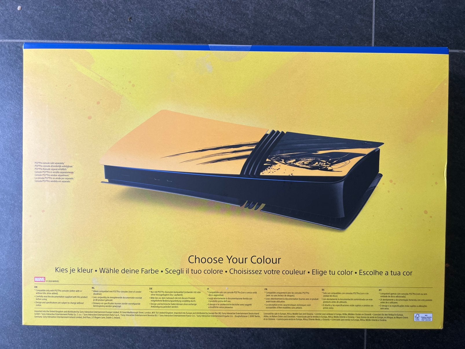 Foto 4 van Wolverine PS5 PRO Cover Battle Yellow Of Adamantium