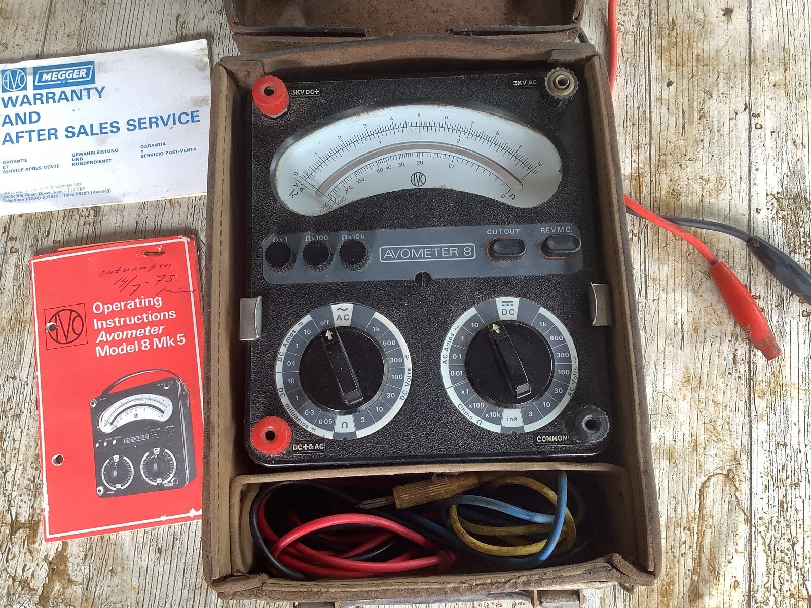 Avometer Model 8 Multimeter uit 1975 met accessoires, Ophalen, Gebruikt, Multimeter