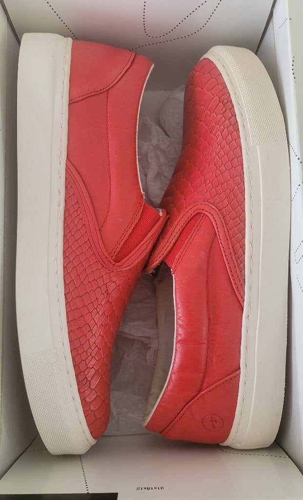 Bronx schoenen 41, Kleding | Dames, Schoenen, Nieuw, Ophalen of Verzenden, Sneakers of Gympen, Rood