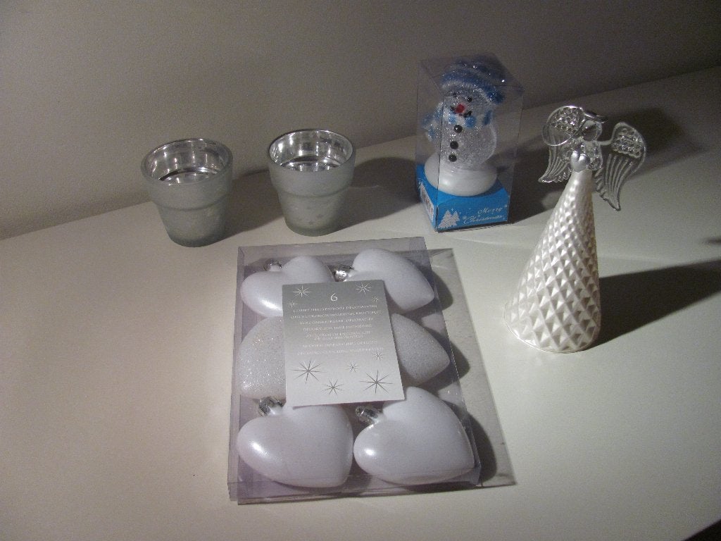 Wit kerst setje / decoratie / ornamenten / Kerstballen, Ophalen of Verzenden, Gebruikt