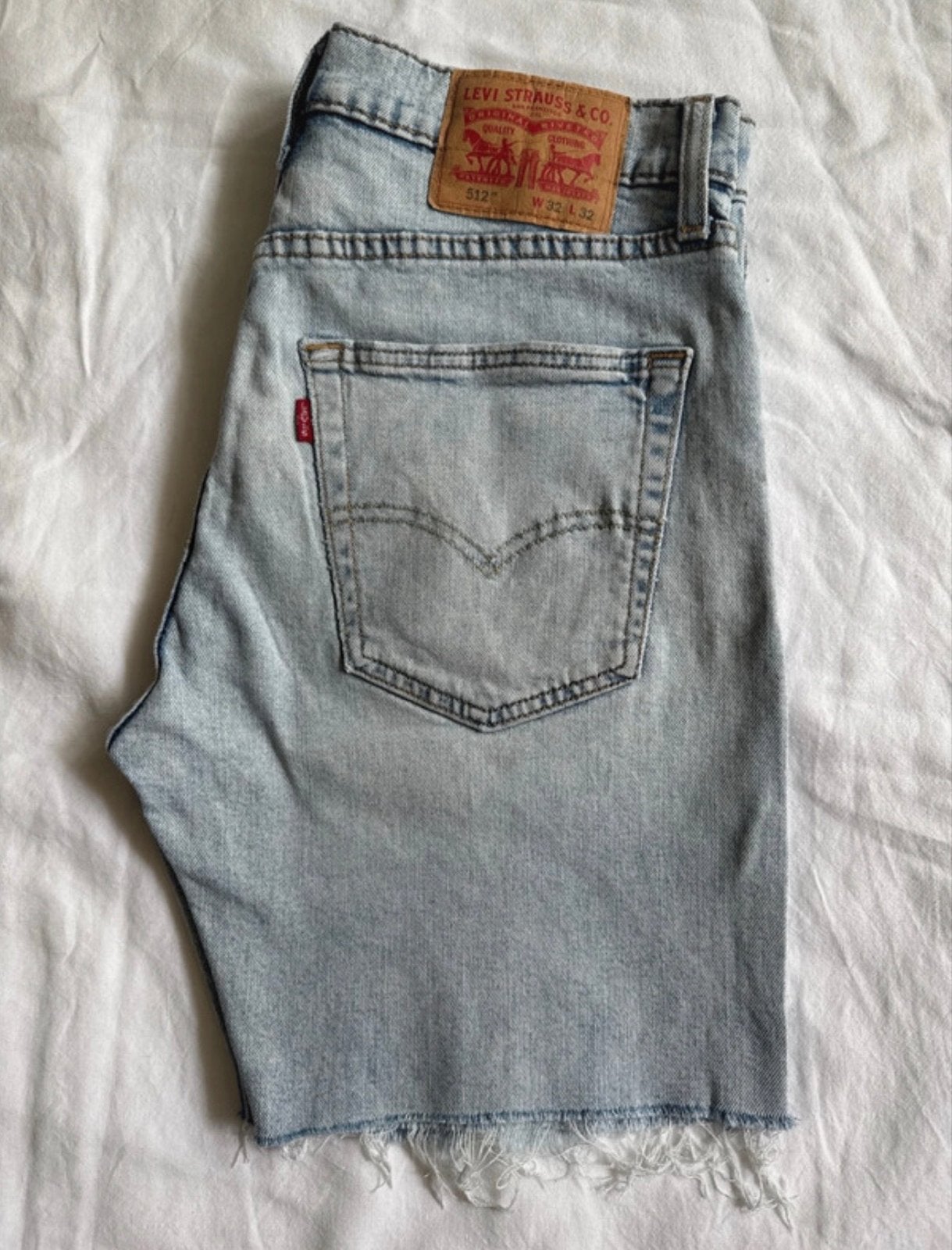 Levi's 512 Straight Leg Jean Shorts Cut Offs W32, Ophalen of Verzenden, Gedragen, Blauw, W32 (confectie 46) of kleiner