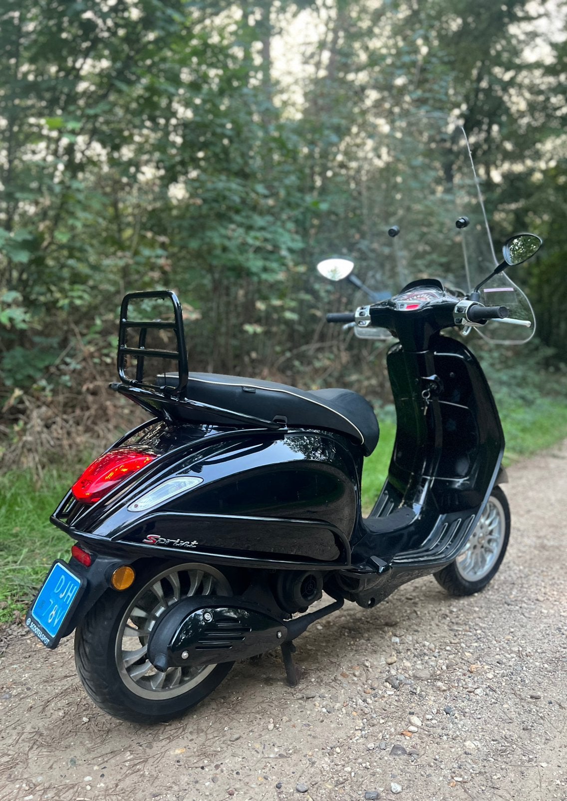 Vespa Sprint 2017 | 50cc | 4T 2V | Black on Black, Ophalen, Gebruikt, Benzine, 50 cc