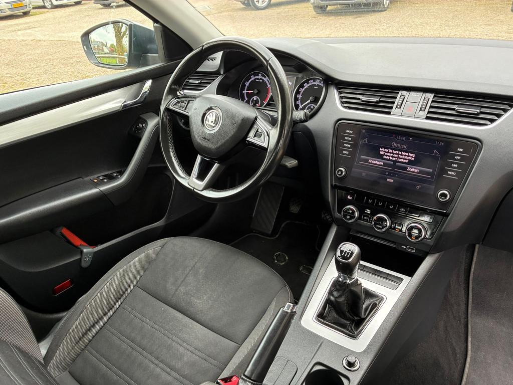 Skoda Octavia Combi 1.0 TSI | Carplay + Clima + Criuse nu, Auto's, Skoda, Stof, Gebruikt, 116 pk, Origineel Nederlands