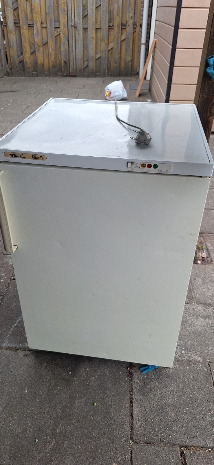 kleine vriezer, Gebruikt, Minder dan 85 cm, Minder dan 60 cm, Vrijstaand