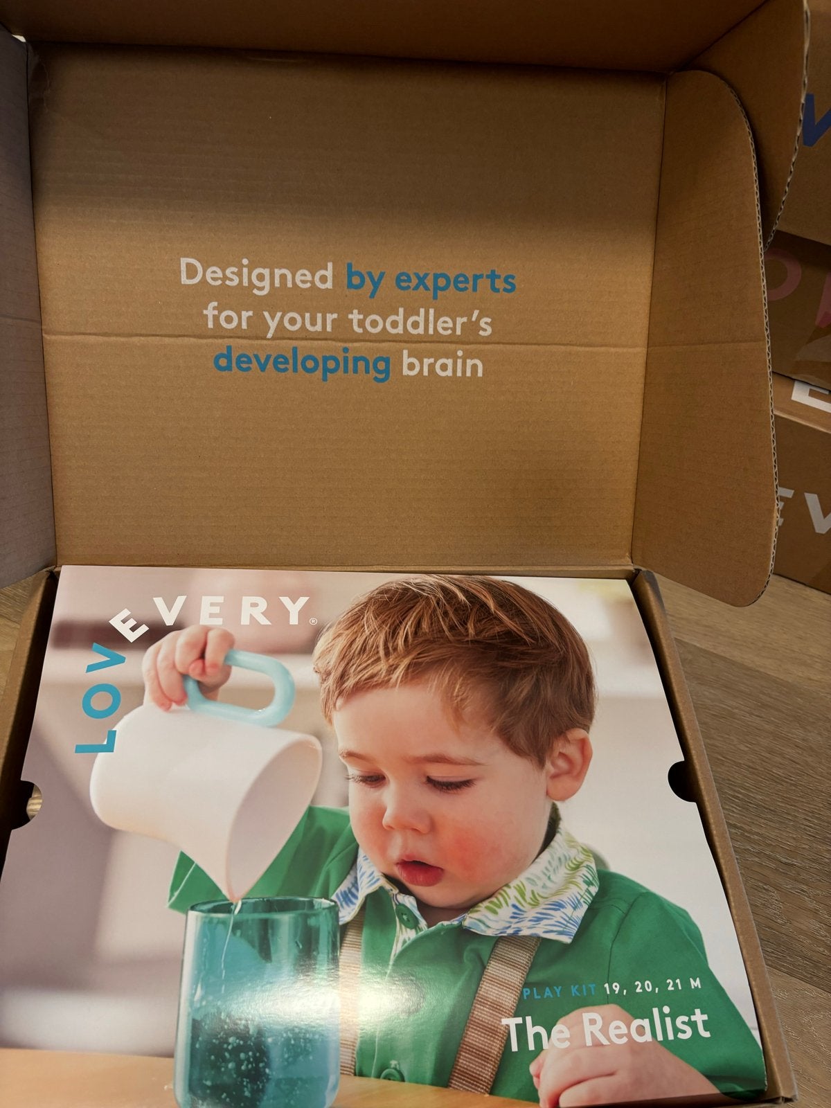 Lovevery Play Kit 'The Realist' (19-21 maanden), Ophalen of Verzenden, Zo goed als nieuw, Overige typen