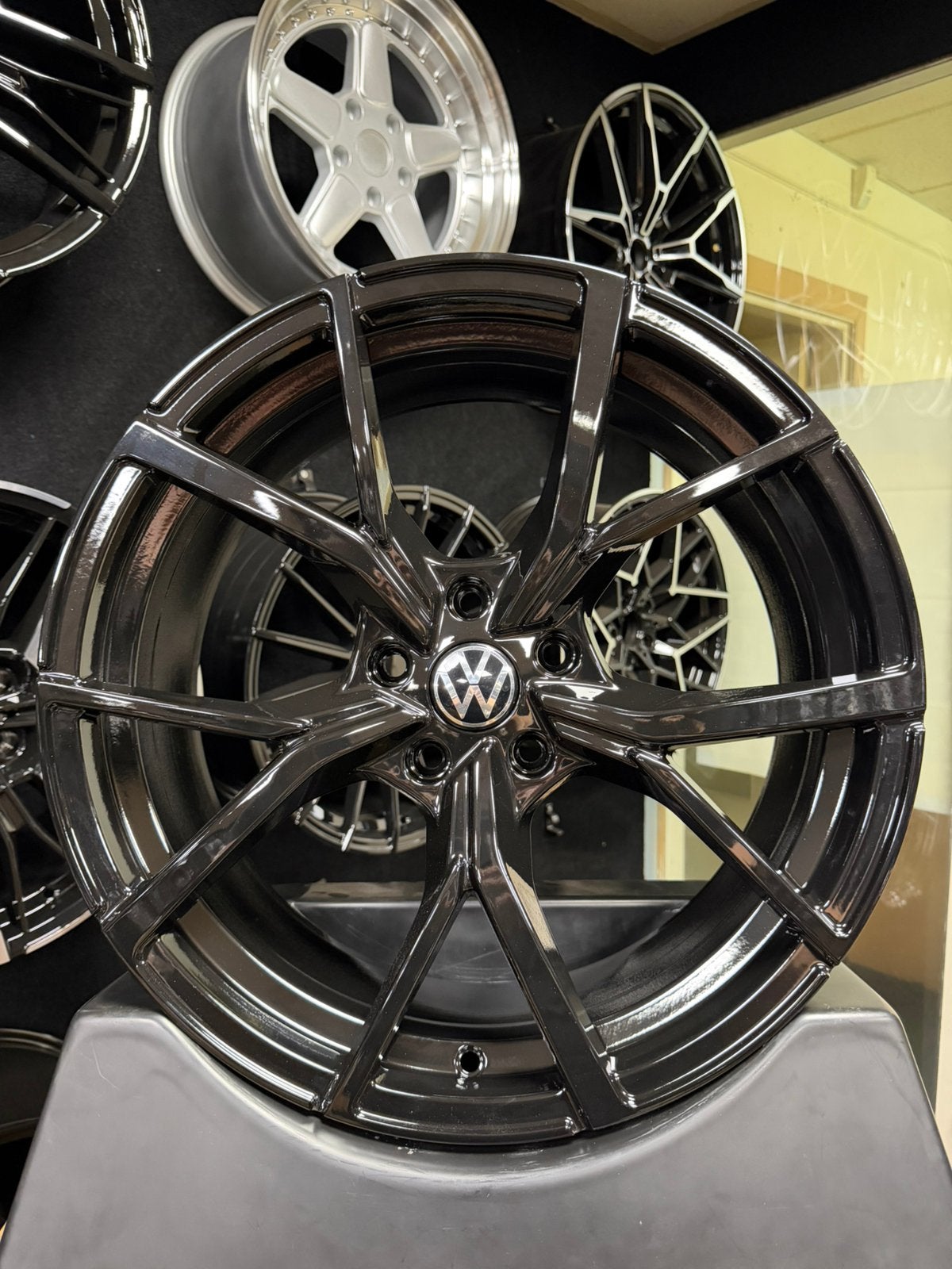 19 inch velgen voor Volkswagen Estoril R look 5x112 Golf 7 8, 19 inch, Velg(en), Nieuw, Ophalen of Verzenden