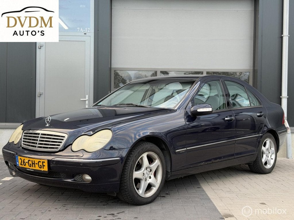 Mercedes C-klasse 240 Elegance, Auto's, Automaat, Achterwielaandrijving, Gebruikt, 2597 cc