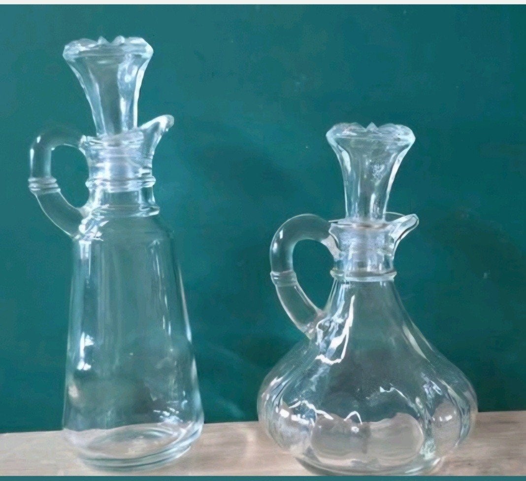 Set van 2 glazen olie- en azijnkannen met stop., Antiek en Kunst, Antiek | Glas en Kristal, Ophalen of Verzenden