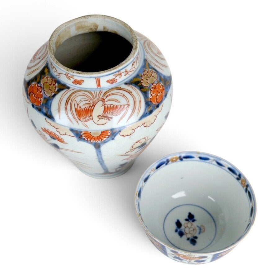 Een 18e eeuws Japans imari porseleinen vaas en een kom, Ophalen of Verzenden