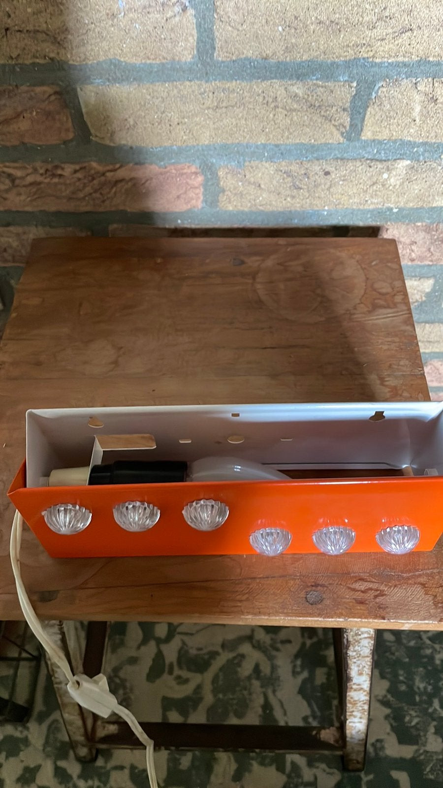 Vintage Herda wandlamp in mooie staat., Huis en Inrichting, Lampen | Wandlampen, Gebruikt, Metaal, Ophalen of Verzenden