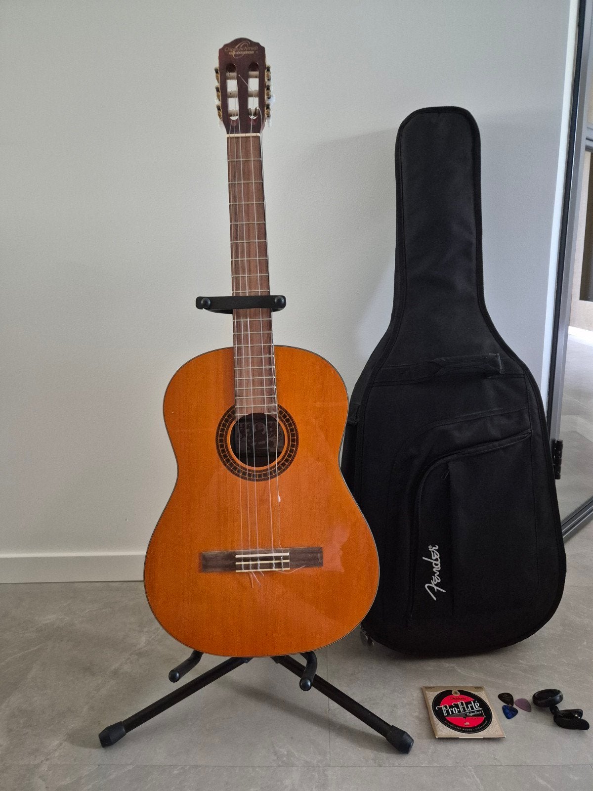 Oscar Schmidt Klassieke Gitaar met Accessoires, Ophalen of Verzenden, Gebruikt, Klassieke of Spaanse gitaar