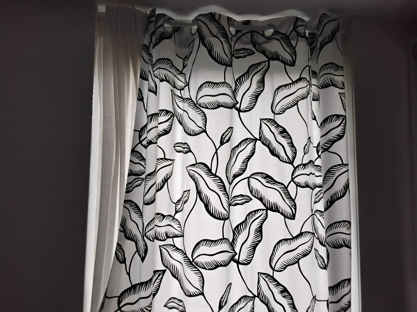 IKEA GORDIJNEN nr.1652 met bladmotief GEVRAAGD 145X 300cm, Ophalen of Verzenden, Nieuw