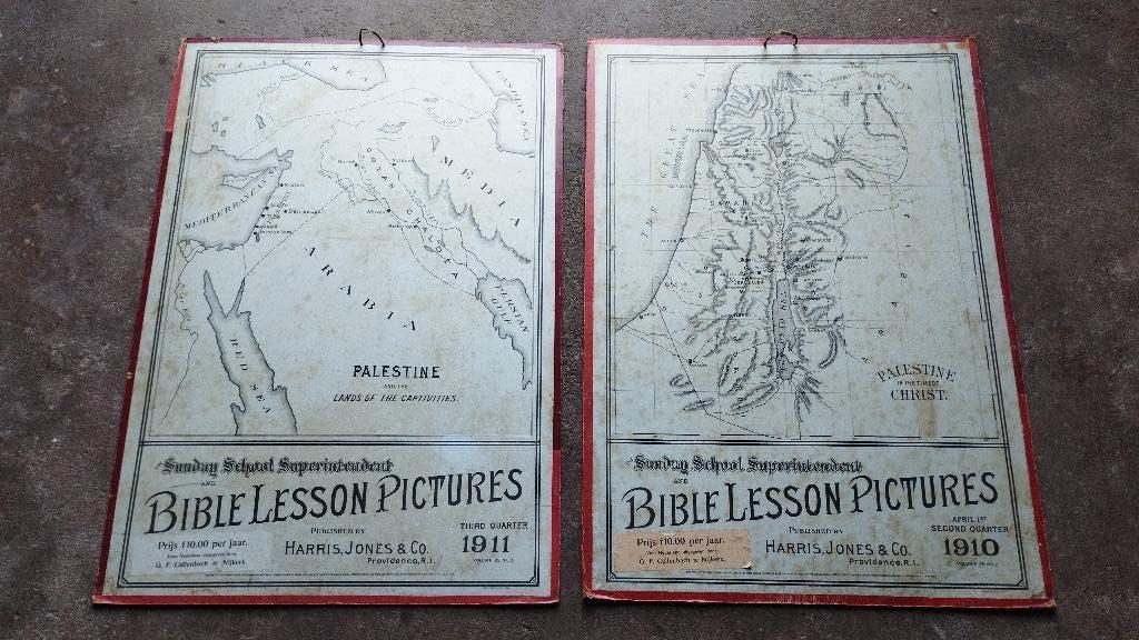 2 grote kartonnen borden: Palestina 1910 - 93 x 66 cm, Antiek en Kunst, Antiek | Boeken en Bijbels, Ophalen of Verzenden