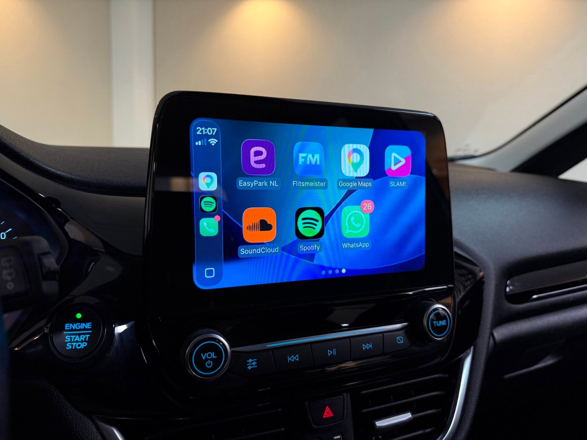 Ford Fiesta 1.0 EcoBoost Titanium *Dealer OH* Carplay|Camera, Gebruikt, Euro 6, Blauw, 100 pk