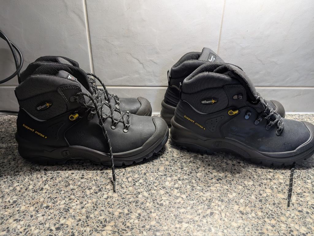 2 paar Grisport veiligheidsschoenen maat 45, Ophalen of Verzenden, Gebruikt