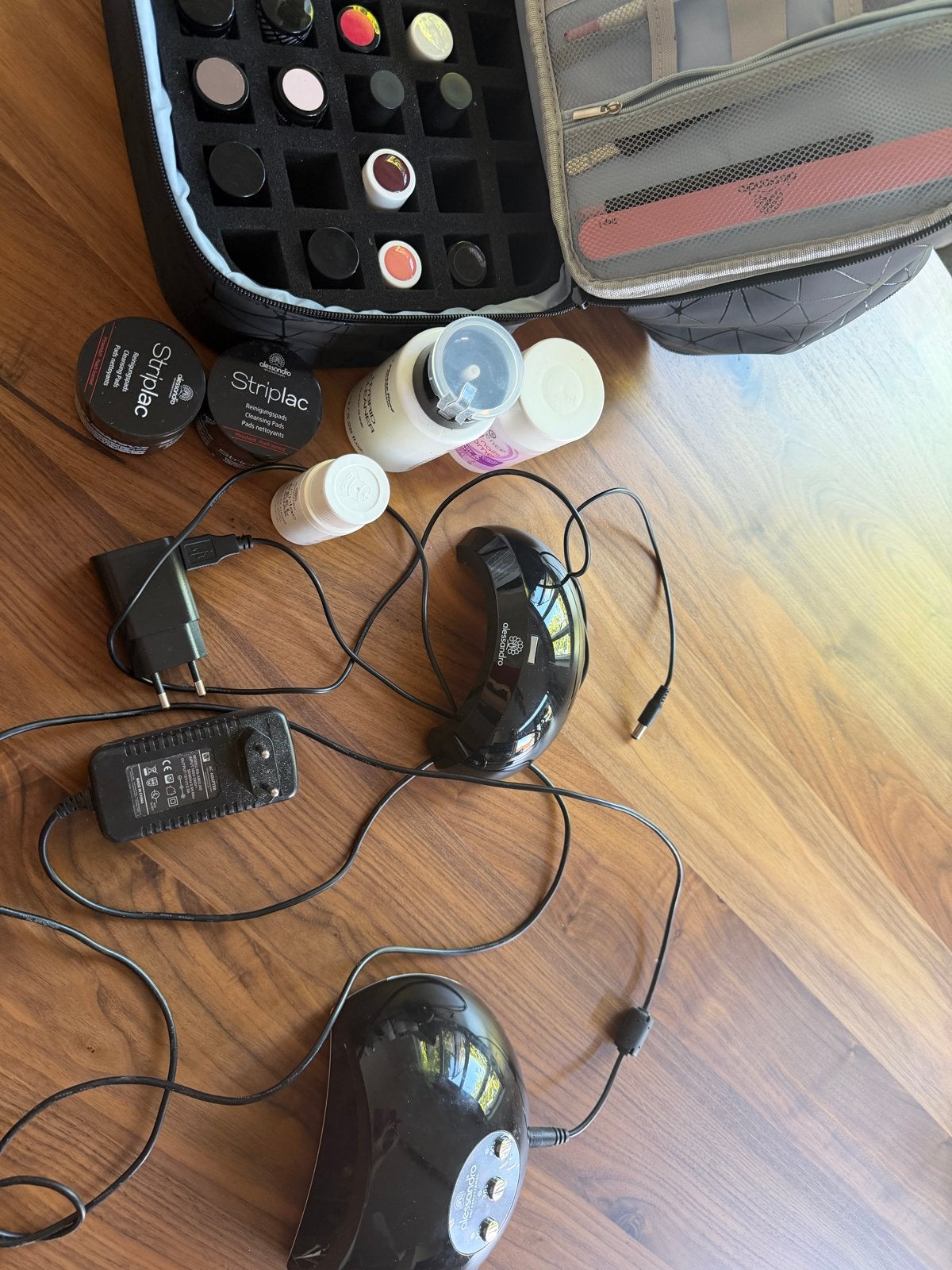 Gelnagellak set met twee lampen en alle accesoires, Ophalen of Verzenden