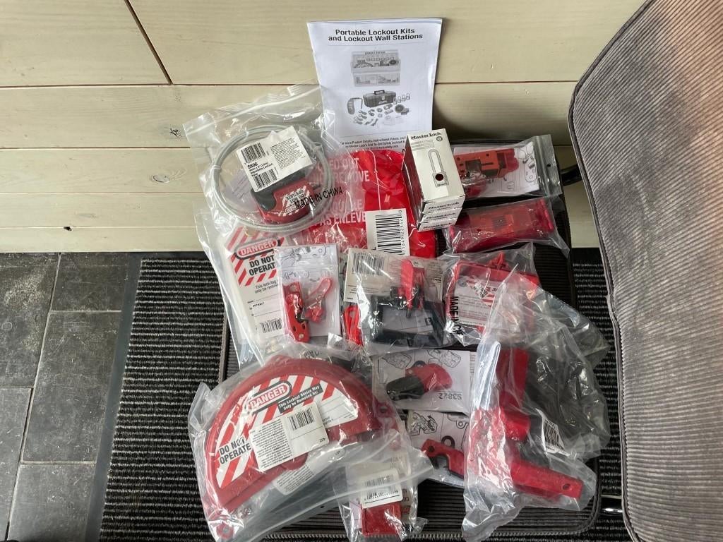 MasterLock safety series, MasterLock, Nieuw, Ophalen of Verzenden, /