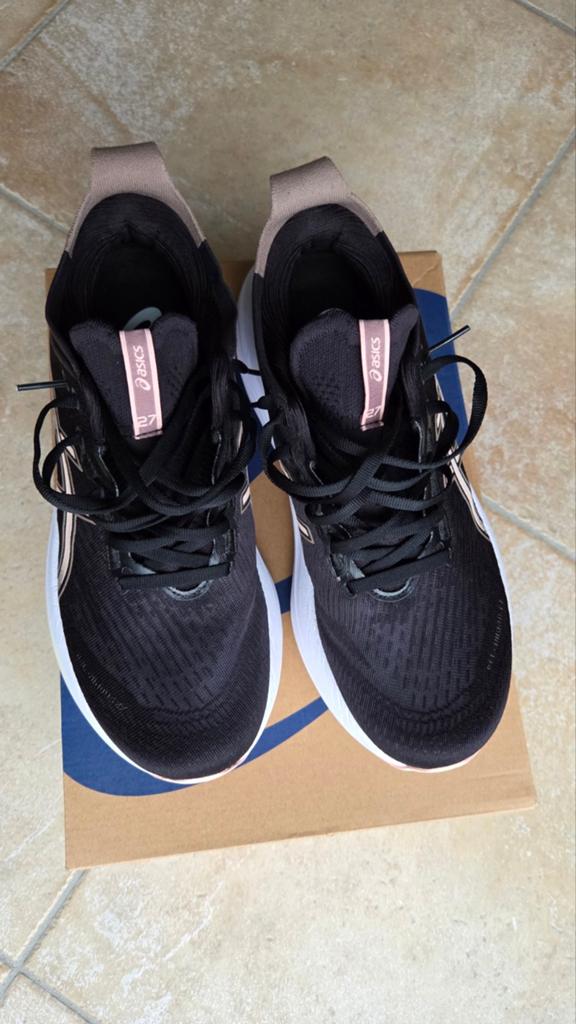 ASICS gel Nimbus 27- black/breeze - Mt 41,5 women, Hardloopschoenen, Ophalen of Verzenden, Zo goed als nieuw, Hardlopen