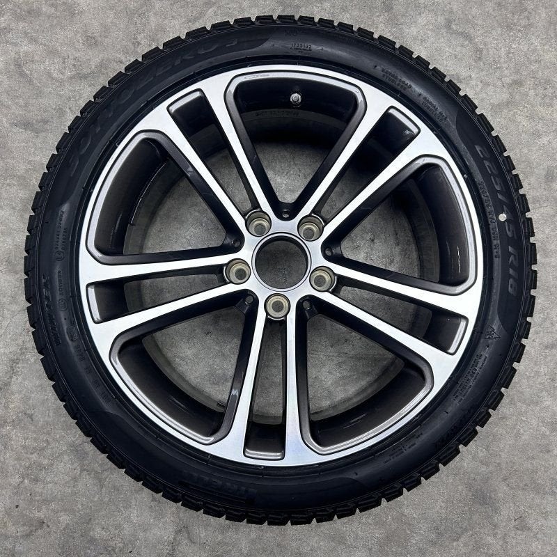 18 inch originele velgen + winterbanden MB C klasse W206, Auto-onderdelen, 18 inch, -, -, Banden en Velgen