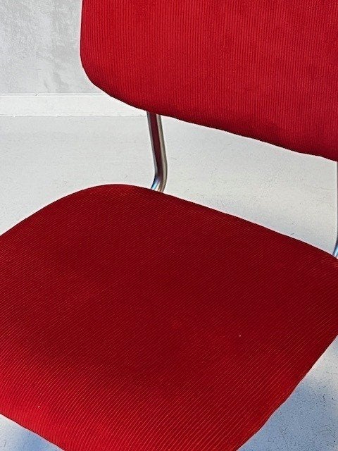 Gispen 1231 eettafelstoel vintage design eetkamerstoel rood, Huis en Inrichting, Stoelen, Gebruikt, ., Vintage, Ophalen of Verzenden