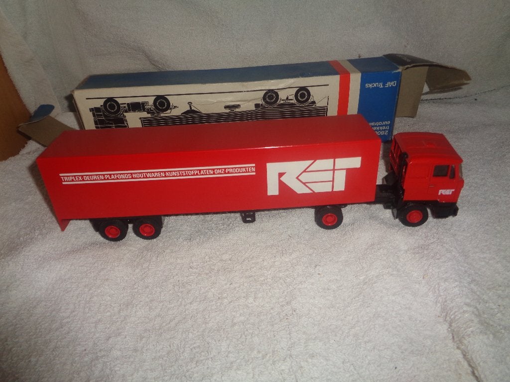 Lion car Daf RET triplex houtwaren enz., Ophalen of Verzenden, Zo goed als nieuw, Bus of Vrachtwagen, Lion Toys