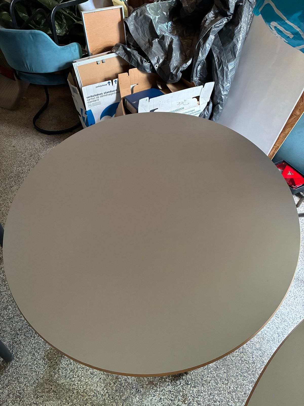 Wiesner Hager opklapbare tafel, rond en nier-vormig, Ophalen, Gebruikt, 100 tot 150 cm, 150 tot 200 cm