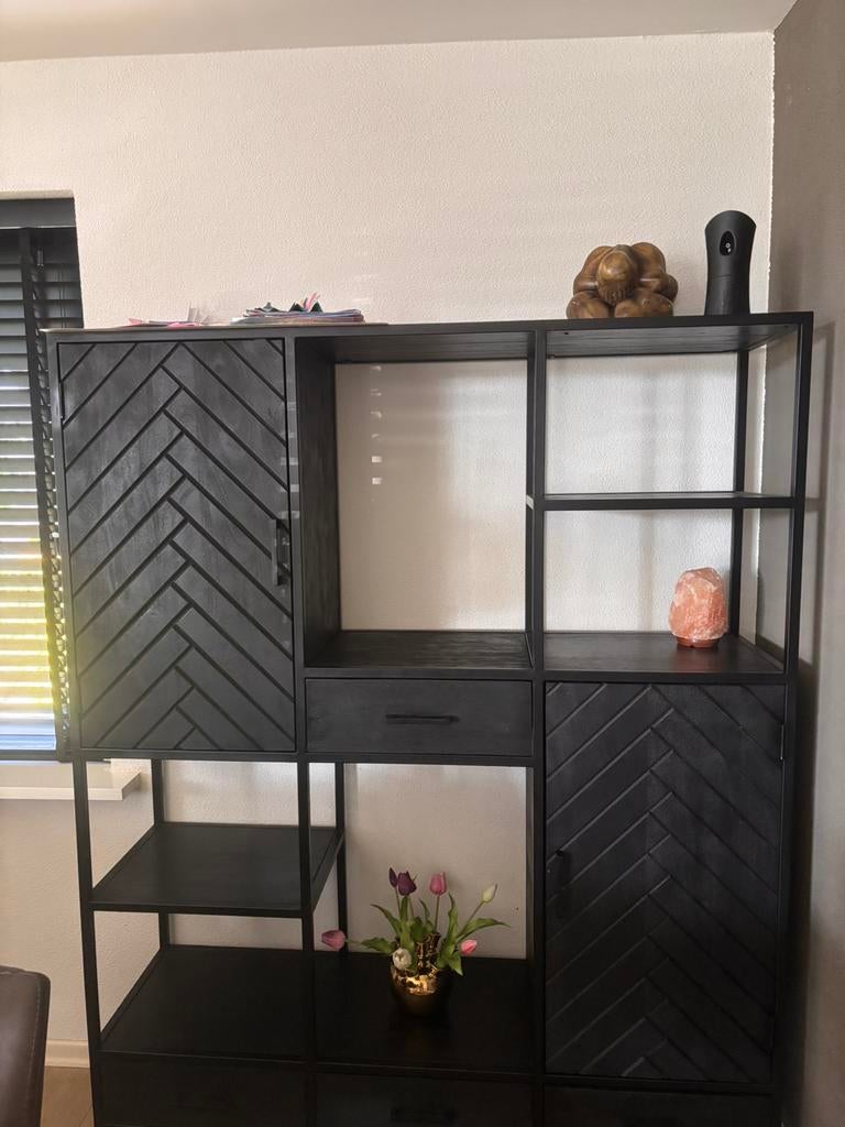 Mooie wandkast, Ophalen, Zo goed als nieuw, Minder dan 150 cm, 150 tot 200 cm