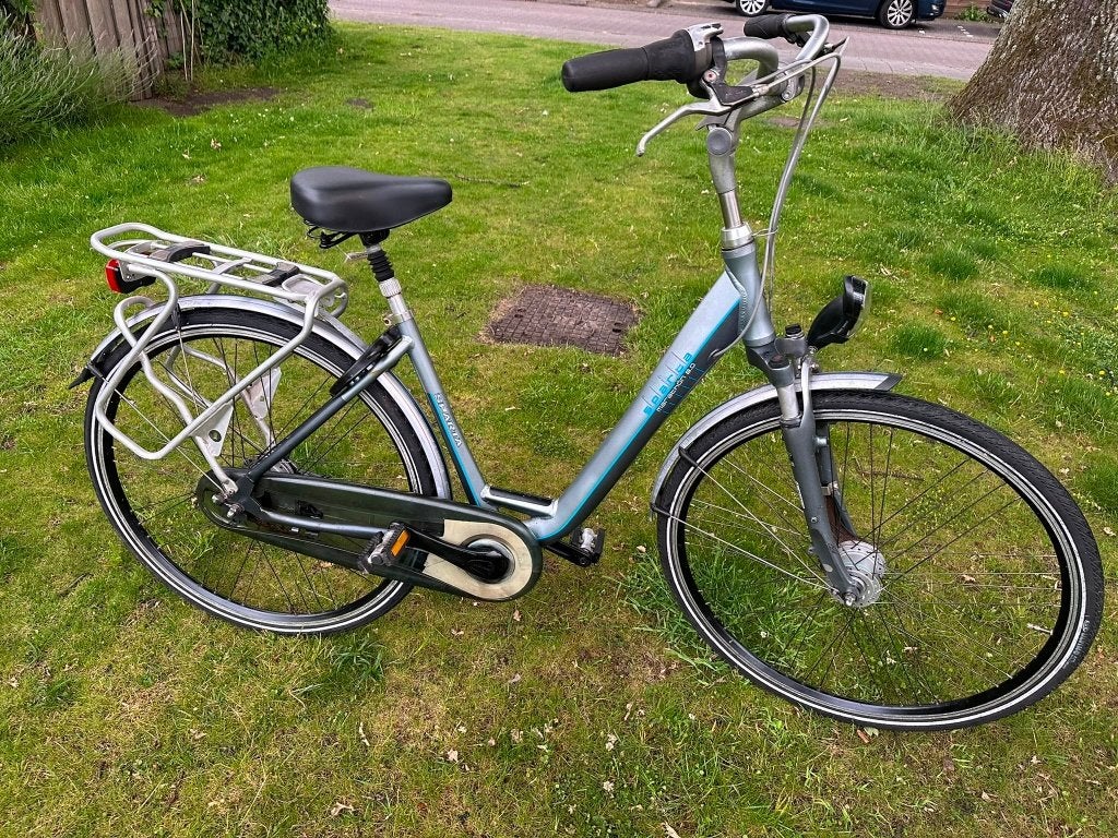 Damesfiets Sparta banden 28 inch met 8 versn frame maat 48cm, Fietsen en Brommers, Fietsen | Dames | Damesfietsen, Ophalen, Sparta