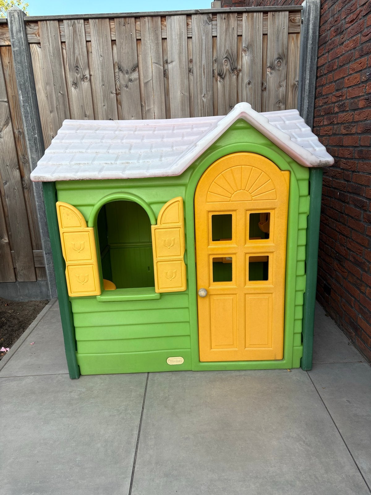 Little Tikes Speelhuisje met Keuken en Luikjes, Kinderen en Baby's, Ophalen, Gebruikt, Kunststof
