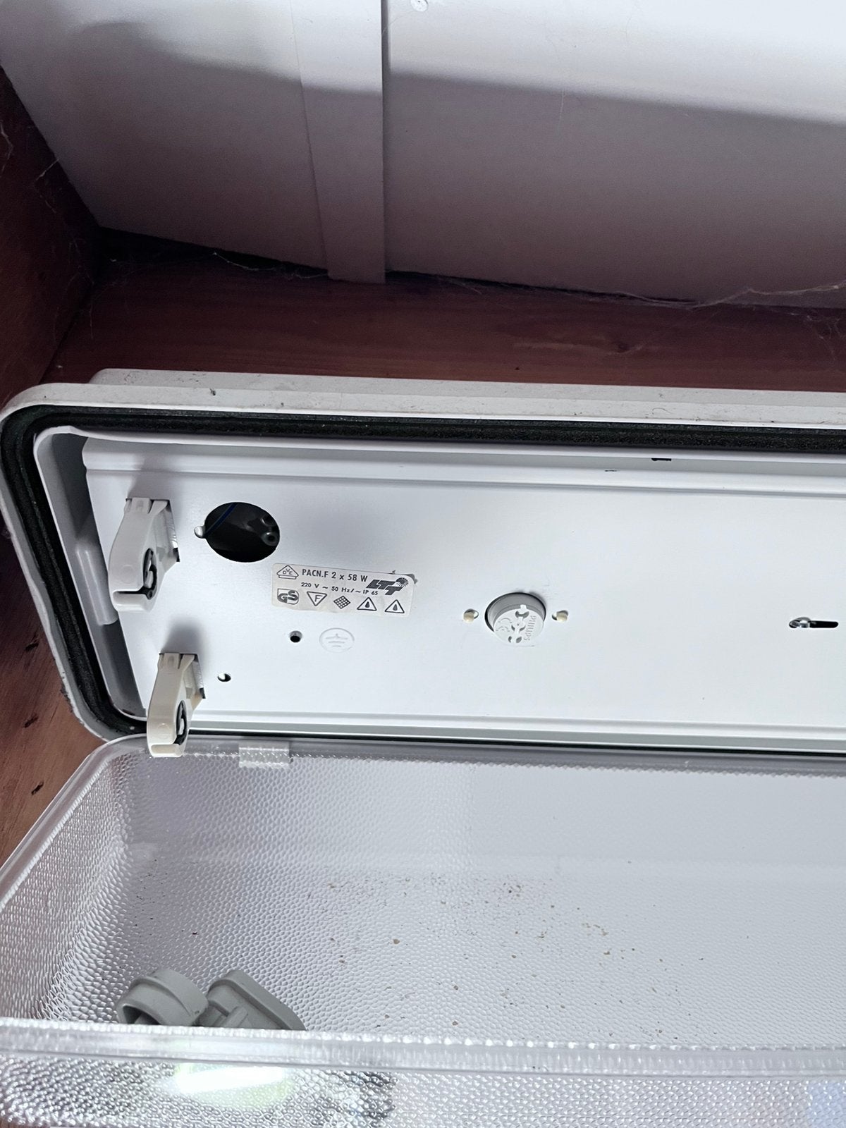 Lamp voor tl licht, Ophalen, Zo goed als nieuw