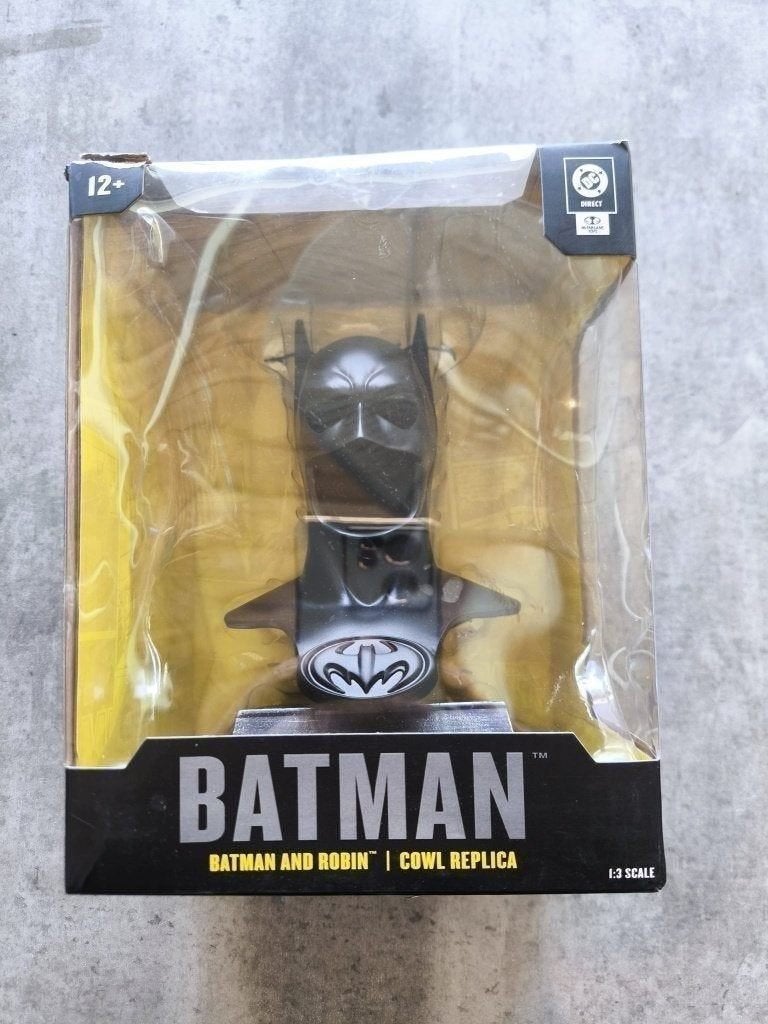 McFarlane Toys - DC Direct Batman Cowl Replica