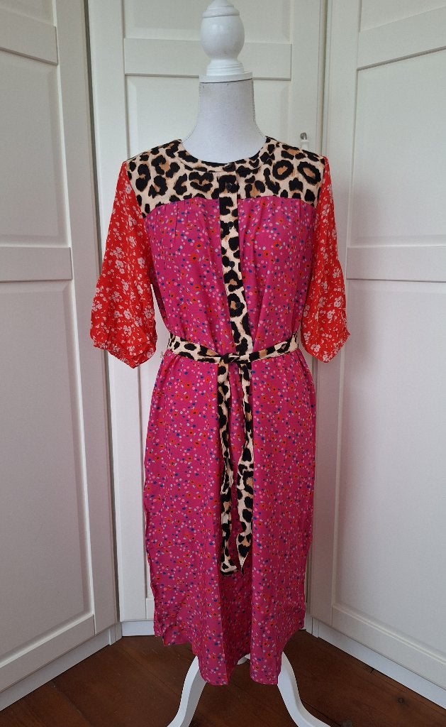 Geisha nieuwe roze panter hippie jurk S 36 (valt als XL), Geisha, Nieuw, Ophalen of Verzenden, Roze