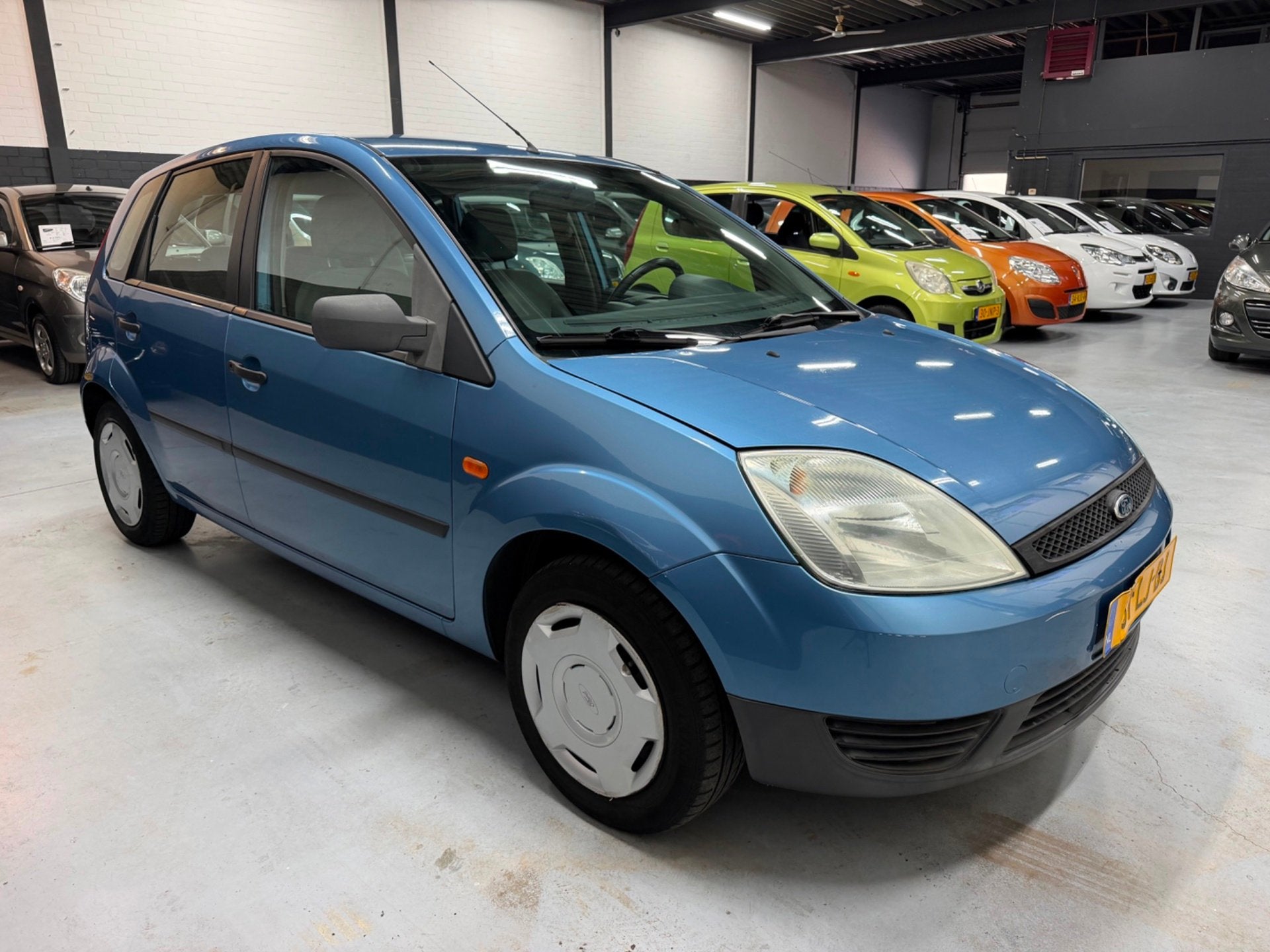 Foto 3 van Ford Fiesta 1.3 Core Nap/5Drs/APK 09-2027!