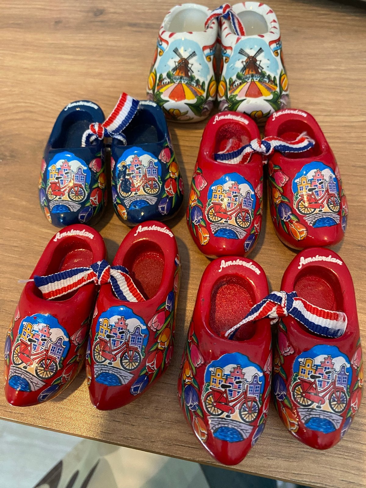 Decoratieve Klompjes - Souvenir uit Nederland, Ophalen of Verzenden, Gebruikt