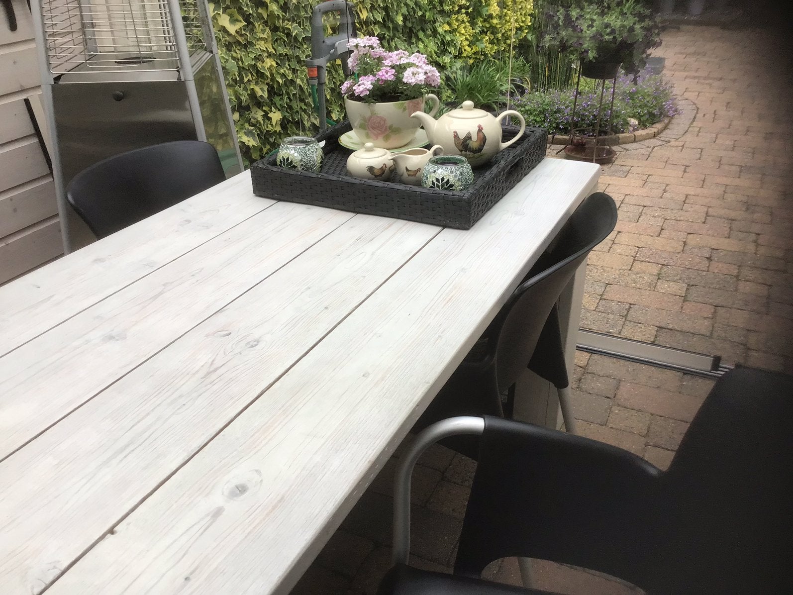 Tuin tafel steigerhout + 4 kuipstoelen €100 of een Goed Bod, Ophalen of Verzenden, Zo goed als nieuw