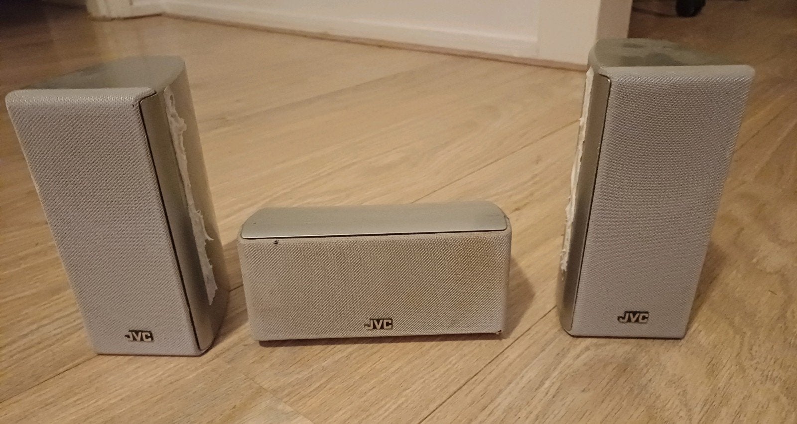 JVC SP-XS100 Satellite en SP-XC100 Center Speaker, subwoofer, Ophalen, Gebruikt, JVC, Speakerset